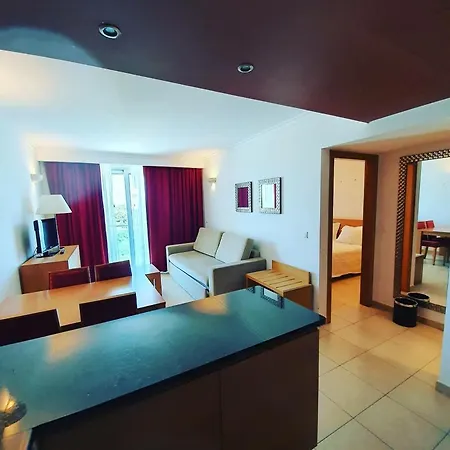 & 4* Monte Gordo