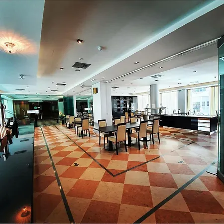 蒙特格都公寓温泉酒店