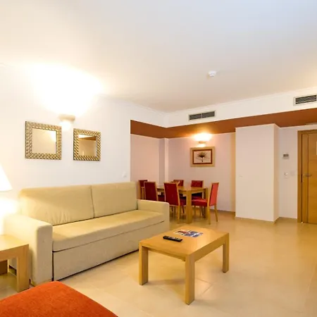 Hotel &