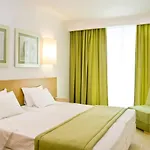 Hotel &